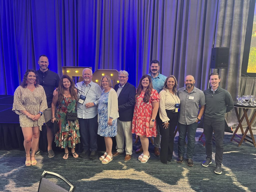 Thursday Farewell Dinner